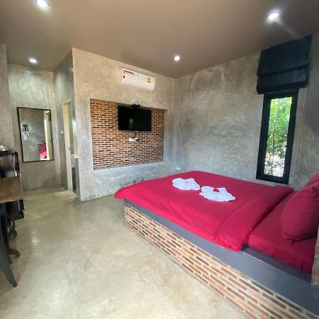 The Loft House Sakaeo Hotel Watthana Nakhon Exterior foto