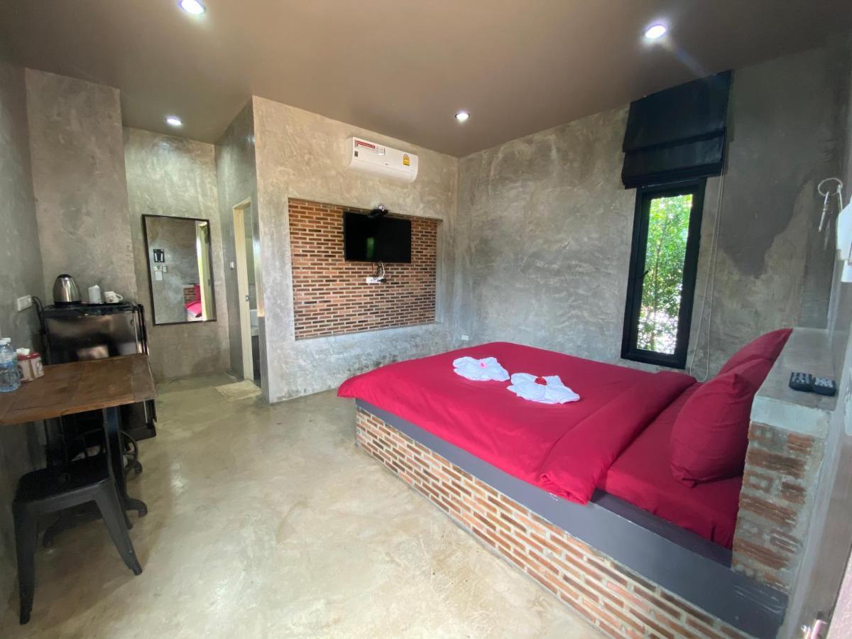 The Loft House Sakaeo Hotel Watthana Nakhon Exterior foto