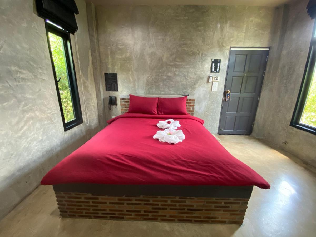The Loft House Sakaeo Hotel Watthana Nakhon Exterior foto