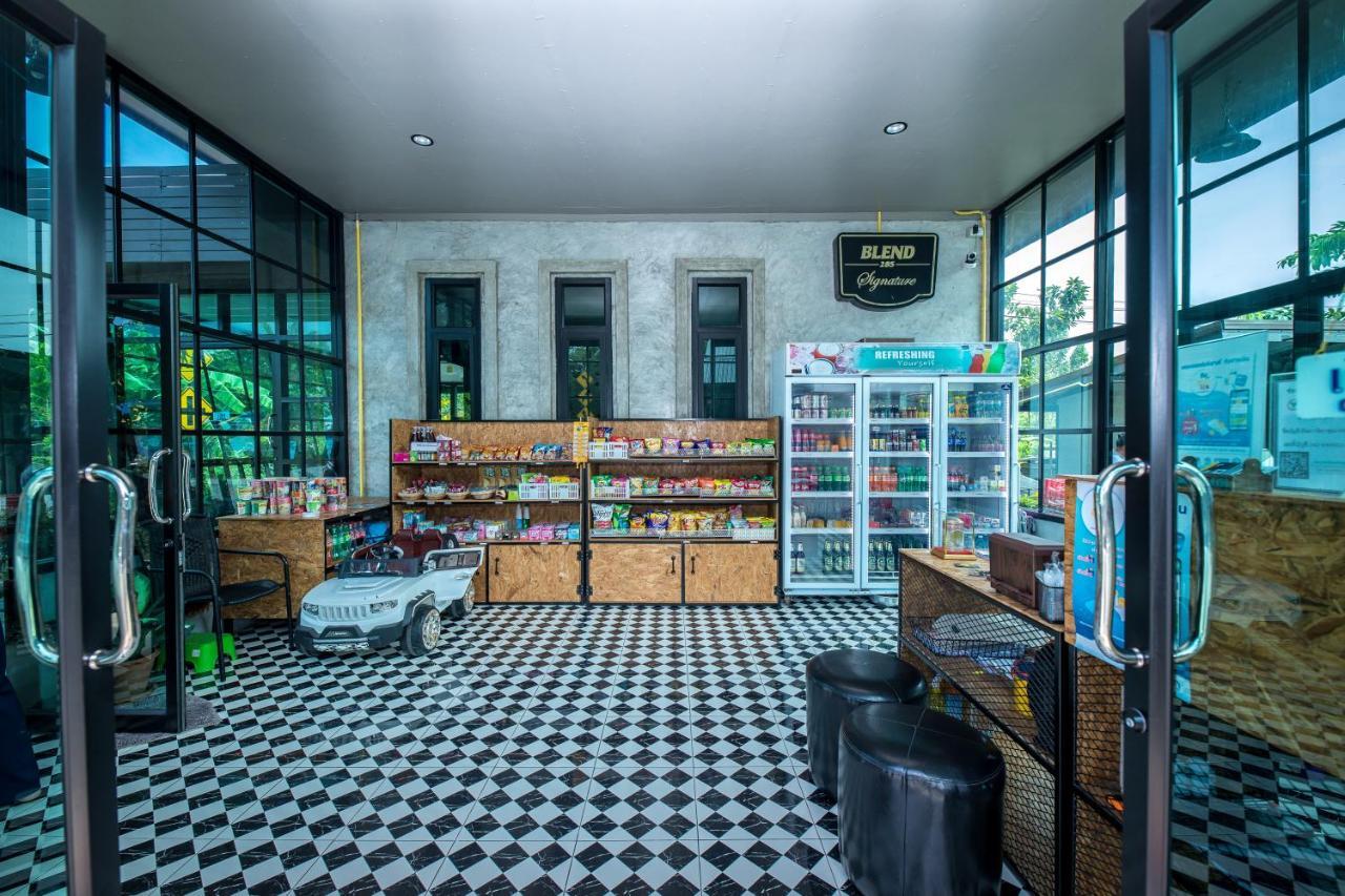 The Loft House Sakaeo Hotel Watthana Nakhon Exterior foto